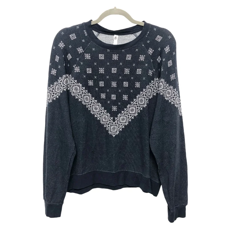 Thick sweatshirts for cold days -Sweatshirt Crewneck By Clothes Mentor In Navy, Size:M