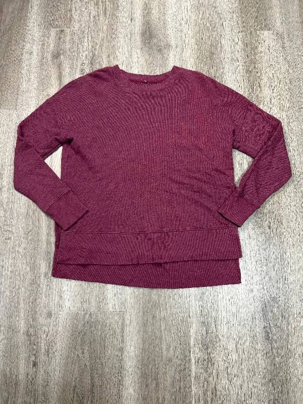 Blue sweatshirts with soft feel -Sweatshirt Crewneck By Time And Tru In Maroon, Size: M