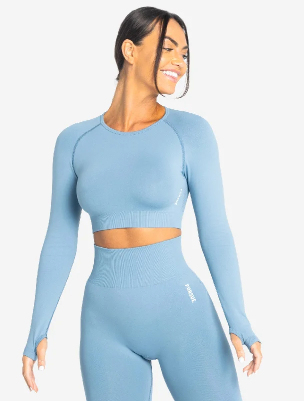 basic t-shirts wardrobe staple -Move Seamless Long Sleeve Crop Top - Sky Blue