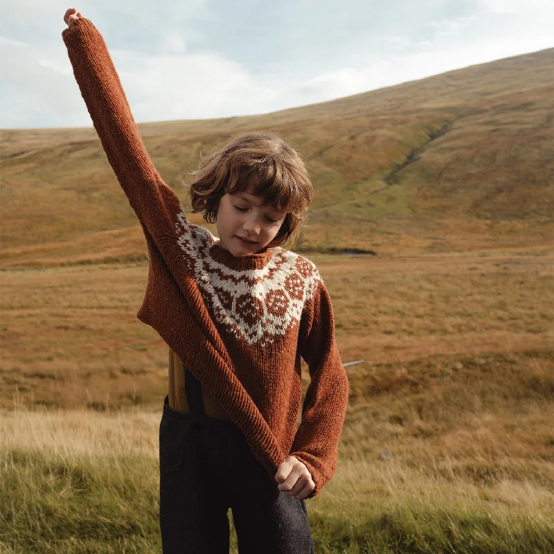 Pullover sweater with leaf pattern -Norse Sweater - Donegal Wool - Cinnamon