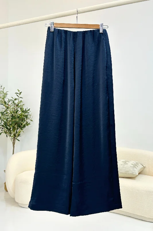 flared sweatpants 70s -Petite Daydreamer Wide Leg Pants Navy (Preorder)